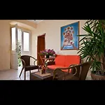 Apartman Miljas 1 *
