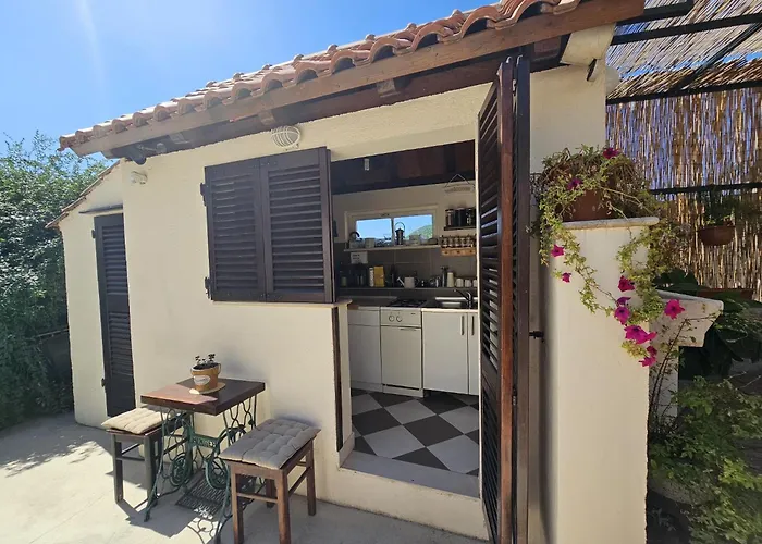 Miljas 1 Apartment *