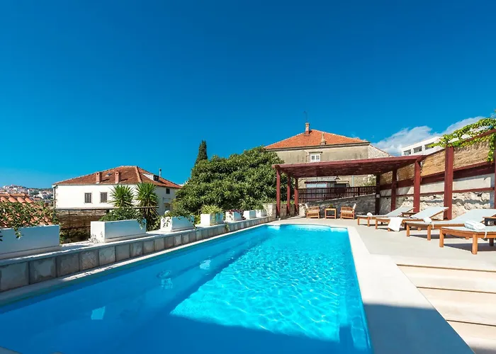 Miljas 1 Apartment *