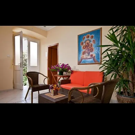 Apartment Miljas 1 *