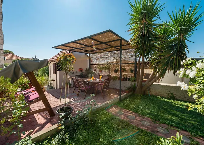 Miljas 1 Apartamento *