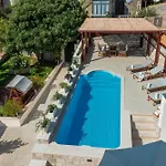 Miljas 1 Apartman *